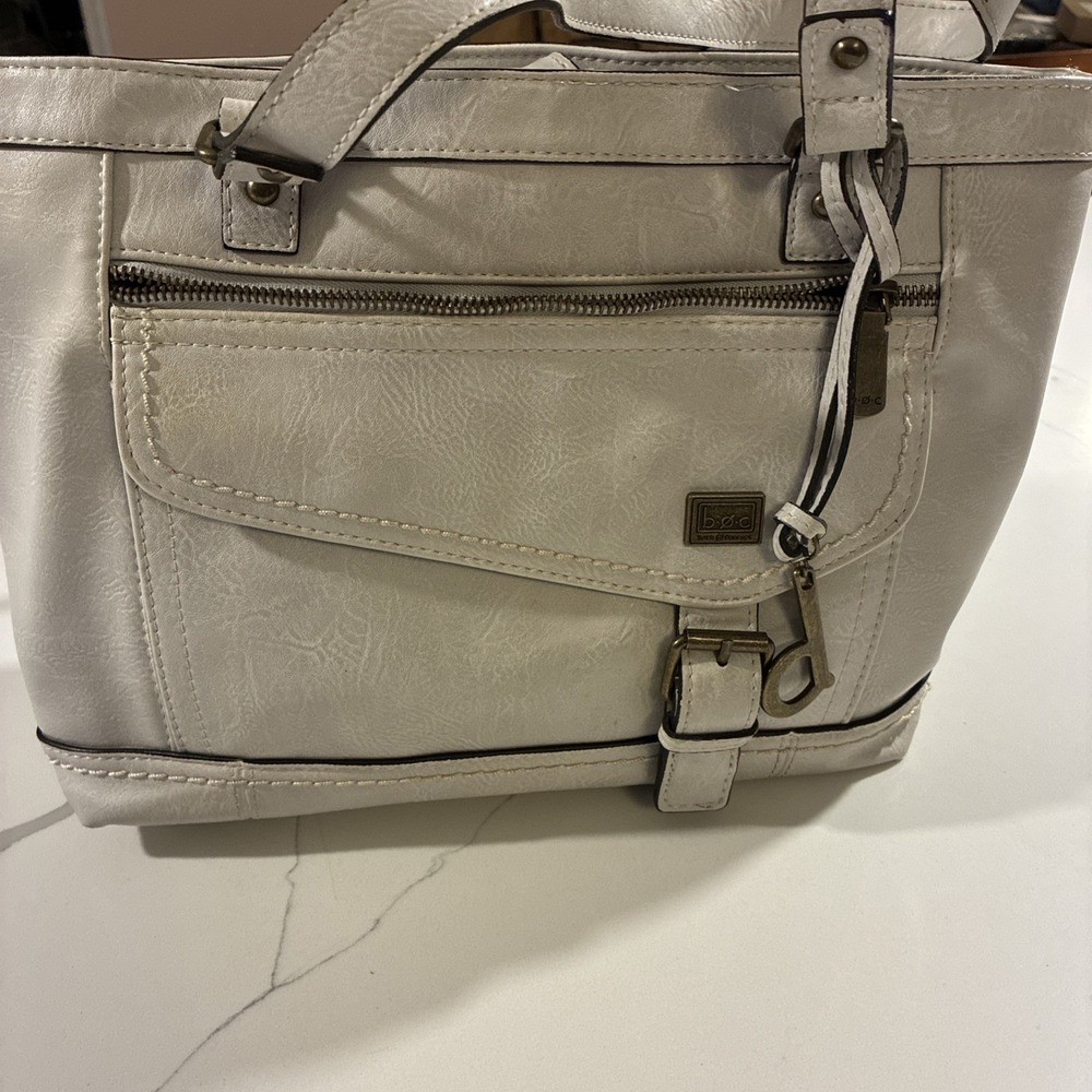 Women's B.O.C Born Concept Bucket Bag Light Grayish Color.